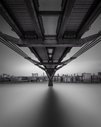 <center><p style="color:#FFFFFF;">Alter Ego - Millenium Bridge London © Julia Anna Gospodarou</p></center>