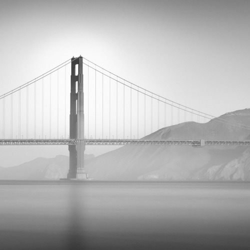 <center><p style="color:#FFFFFF;">Euphoria - © Julia Anna Gospodarou - Gloden Gate Bridge San Francisco </p></center>