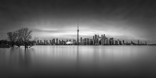 <center><p style="color:#FFFFFF;">Metropolis I - © Julia Anna Gospodarou  - Toronto Skyline central island</p></center>