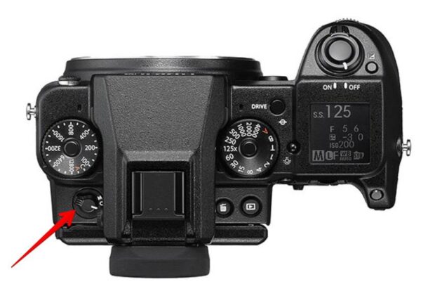 Fujifilm GFX 50S - Auto-focus on off button