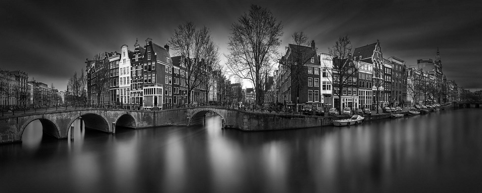 A Tale of the Past I - Keizersgracht Canal Amsterdam - © Julia Anna Gospodarou 2017 - long exposure photography in an urban environment