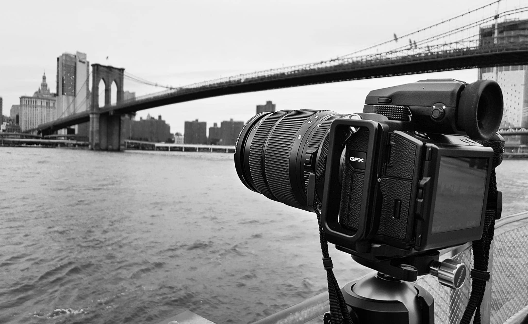 Fujifilm GFX 50S new york brooklyn bridge