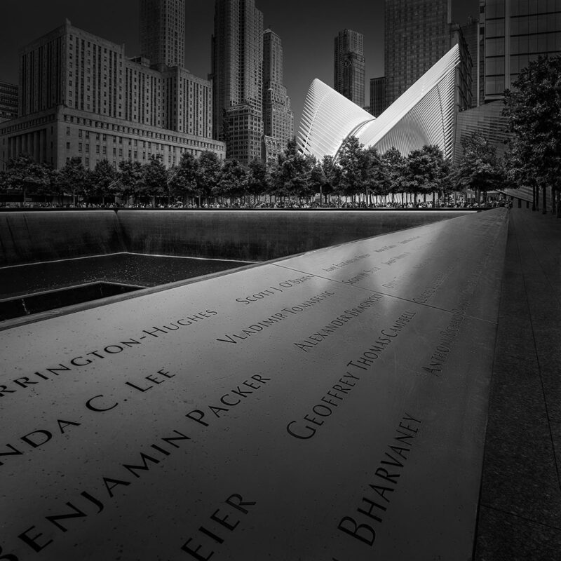 Oculus and Memorial Pool new york santiago calatrava architect